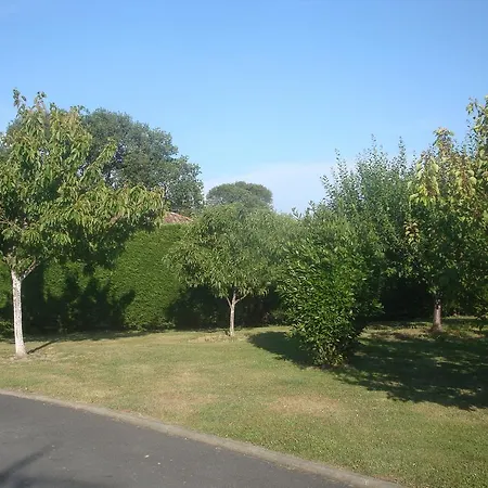 Holiday home Maison Lous Amics *