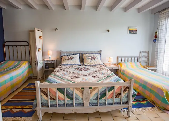 Maison Lous Amics بيت للعطل *